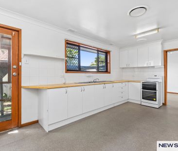 28 Josephson Street, Swansea NSW 2281 - House For Rent | Domain - Photo 4