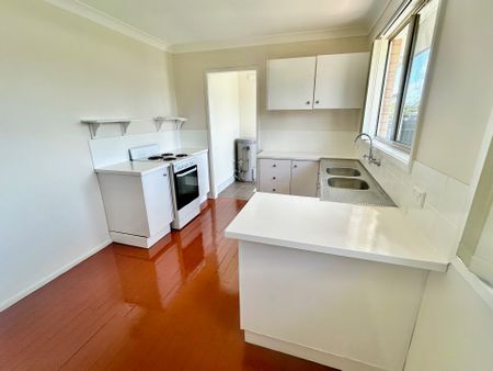 Lovely Home in Great Location! - Photo 4