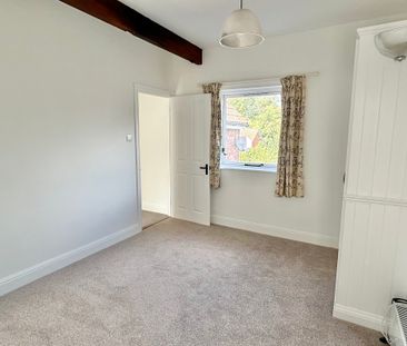 3 bedroom Three Bedroom Barn Conversion to rent - Photo 6