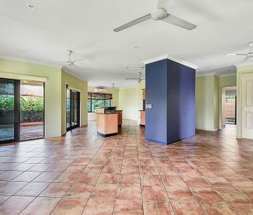 GIVE GUNN A GO! - Photo 1