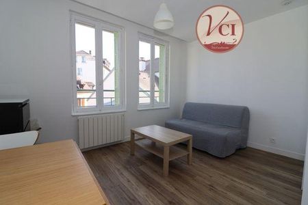 Location Appartement 1 pièce 17m² VICHY 03200 - Photo 3