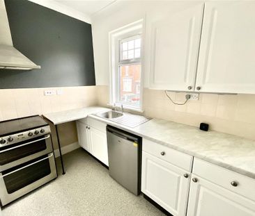 102 Tennyson Avenue, YO12 7RE, Scarborough - Photo 6