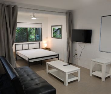 NEWLY RENOVATED CAIRNS CITY APARTMENT, IN SOUGHT LOCATION! - Photo 4