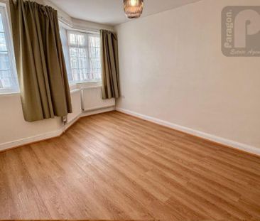 3 bedroom flat to rent - Photo 6