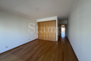 Apartamento T3 em Lisboa