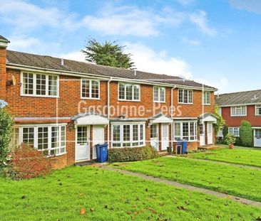 Oaklands, Haslemere, GU27 3RD - Photo 5