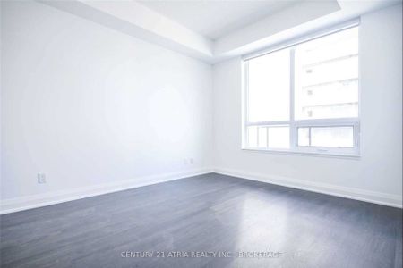 For Lease - 396 Highway 7 Road Unit# 703, Richmond Hill, Ontario - Photo 3