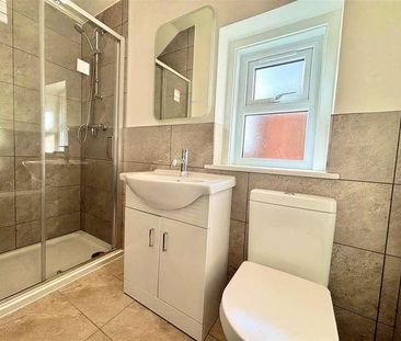 Tennyson Road, Freshwater, PO40 - Photo 4