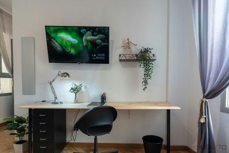 Calle del Cardenal Cisneros, Madrid, Community of Madrid 28010 - Photo 2