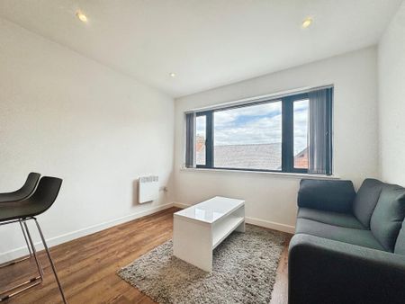 1 bedroom flat to rent - Photo 2