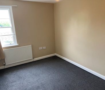 2 Bed Flat, Dover Place, BS8 - Photo 4