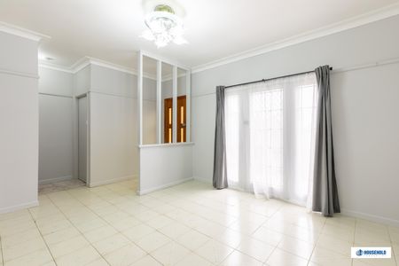 112 Kildare Road, Blacktown NSW 2148 - House For Rent | Domain - Photo 3