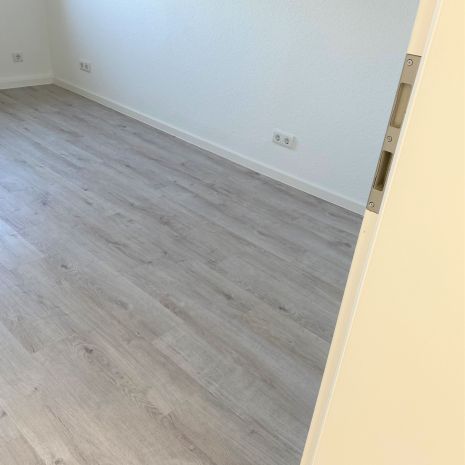 Kleine 3-Raumwohnung in ruhiger Lage! Sanierung vor Bezug! - Foto 1