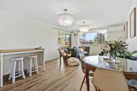 NEWLY RENOVATED TWO BEDROOM TOP FLOOR BEACHSIDE UNIT - Photo 2