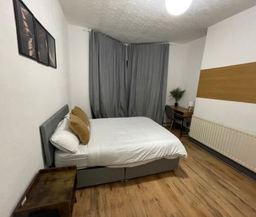 4 Bed Terraced House, Knoclaid Road, L13 - Photo 6