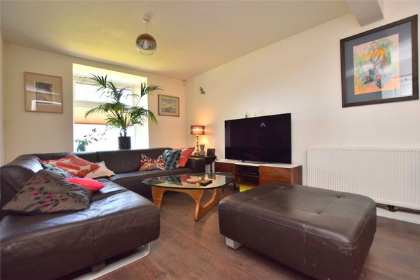 Priory Road, Gloucester, Gloucestershire, GL1 - Photo 1