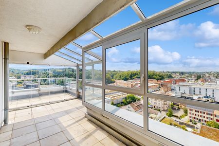 Exklusive Attika-Wohnung mit Weitblick - Photo 4