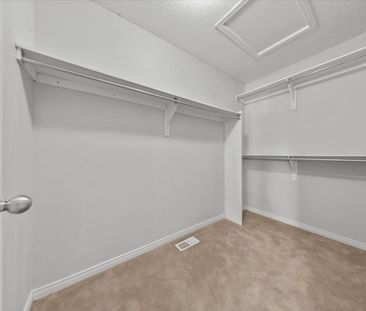 For Lease - 132 MARAVISTA Drive, Barrhaven, Ontario - Photo 4