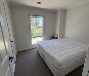 Pascoe Vale - Photo 4