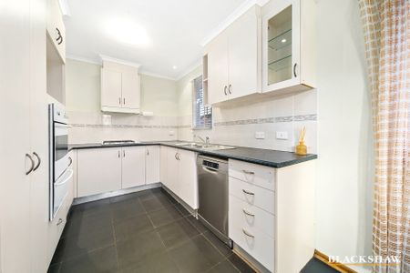 10 Cassia Crescent, Queanbeyan NSW 2620 - House For Rent | Domain - Photo 3