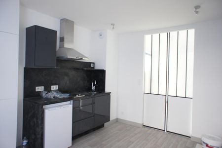Location Appartement 2 pièces 28m² ANGERS 49100 - Photo 4