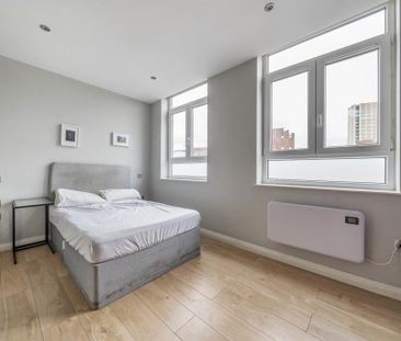 Studio to rent - Photo 3