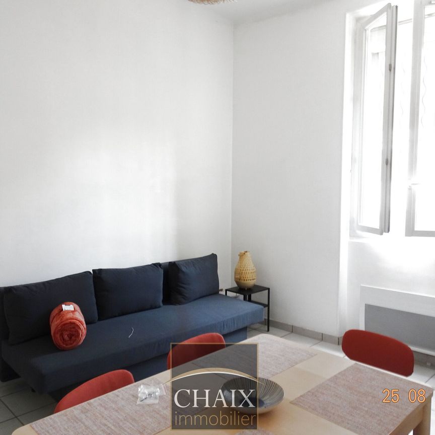 Appartement 3 pièces 69m2 MARSEILLE 5EME 1 105 euros - Photo 1