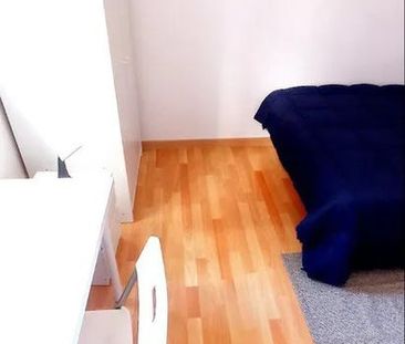 Rambla de Badal, Barcelona, Catalonia 08028 - Photo 3