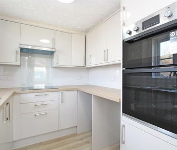 2 bedroom retirement property to rent - Photo 1