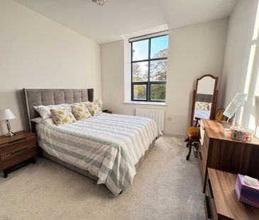 2 bedroom apartment to rent - Photo 3