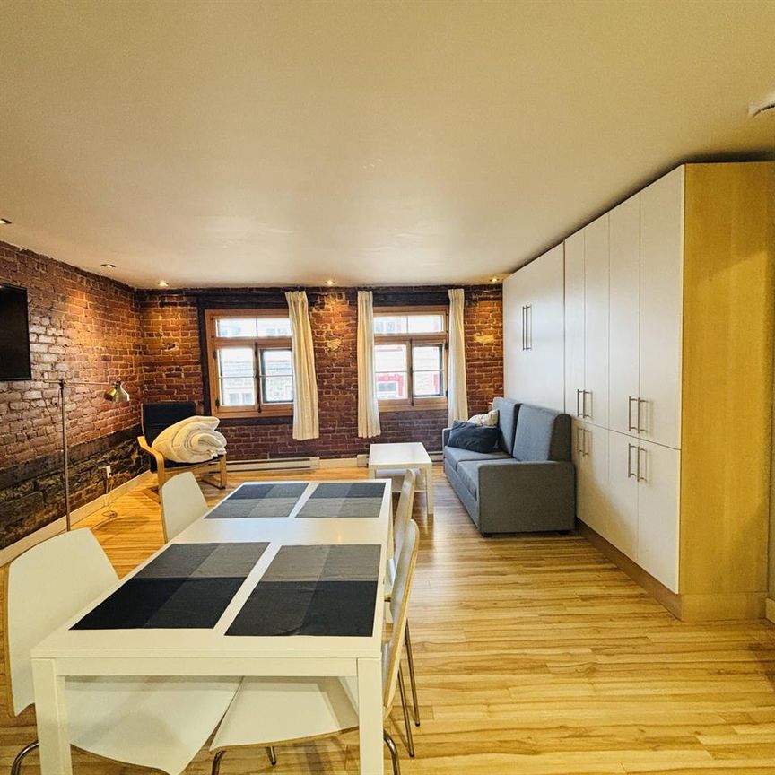 Colombier Loft Studio Entièrement Meublé à Louer Vieux-Québec Juin 2027 - Photo 1