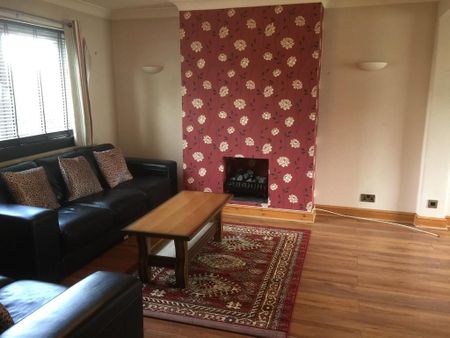 1 bedroom property with land to rent - Photo 4