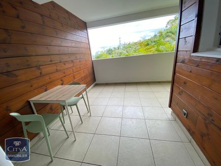 Location Appartement 1 pièce 32m² ST DENIS 97400 - Photo 5