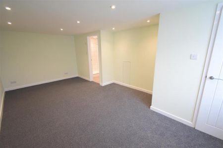1 bedroom end of terrace house to rent - Photo 3