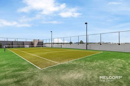 RESORT STYLE LIVING AT IT'S BEST - UNFURNISHED - Photo 2