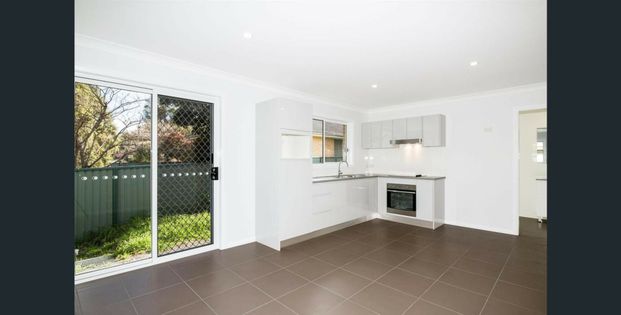 Too good to be true! - Photo 1