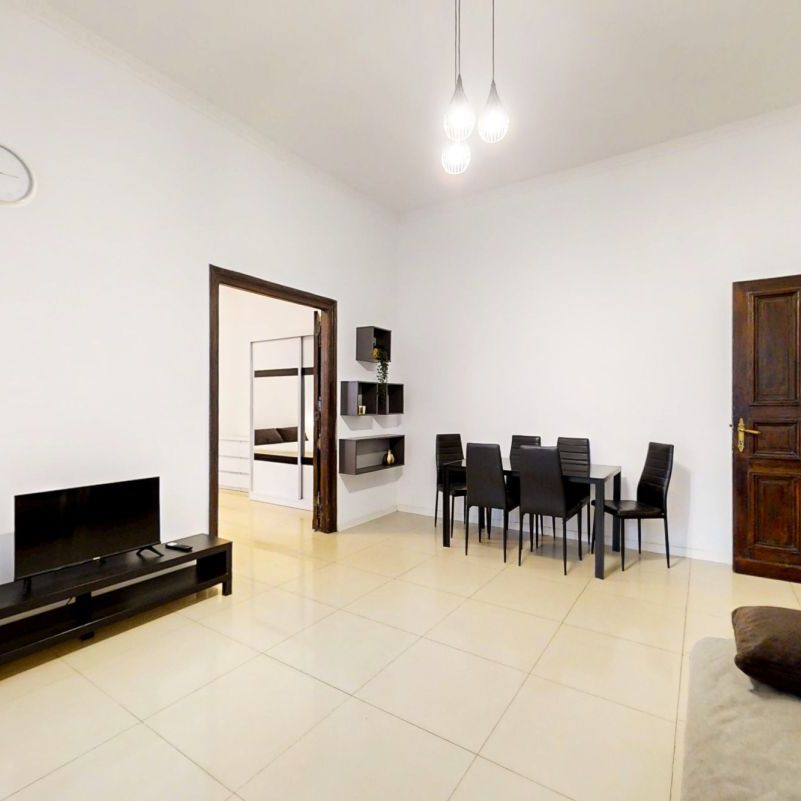 Świetna lokalizacja! - Фото 1