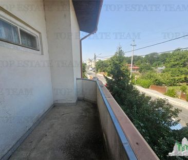 Vila spatioasa 525metri totali de inchiriat in centru Bolint - Fotografie 4