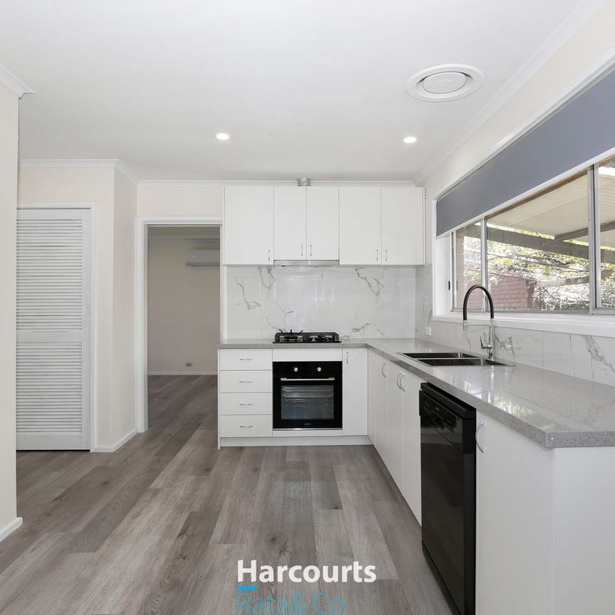 Spacious 3-Bedroom Home with Natural Light and Modern Amenities - Photo 1