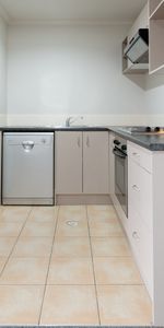 Henderson Apartment - Photo 4