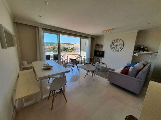 Alquiler de piso en Urbanizacion Doña Julia - Photo 1