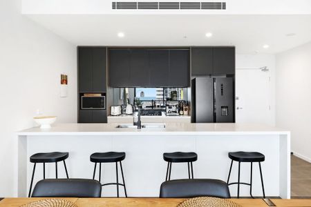 Apartment in Prime Location - Photo 3