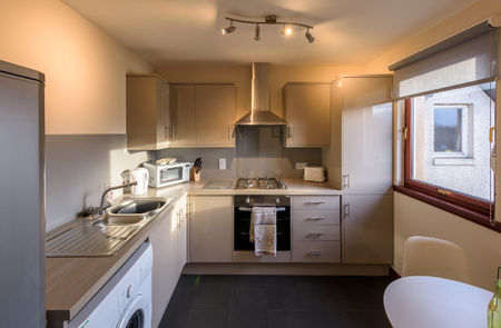 2 bedroom flat to rent - Photo 5