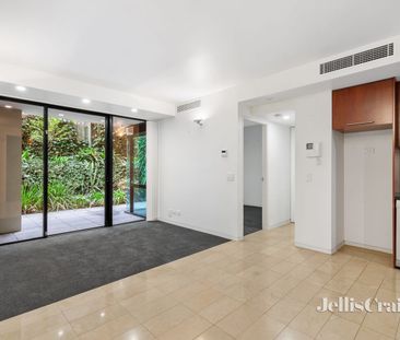 Quiet Ground Floor Haven - Photo 1