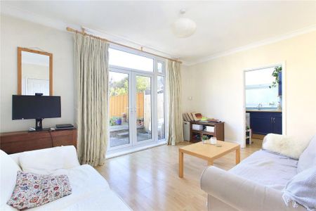 1 bedroom flat to rent - Photo 4