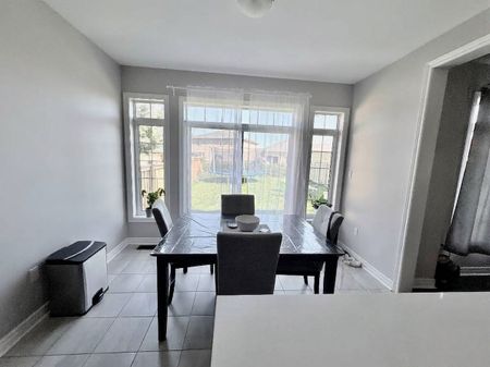 For Lease - 2233 Lozenby Street, Innisfil, Ontario - Photo 4