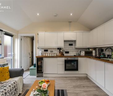 1 bedroom detached house to rent - Photo 2