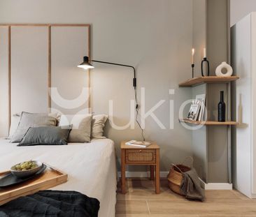 Piso de alquiler en Carrer de Floridablanca, 130, Sant Antoni - Photo 2