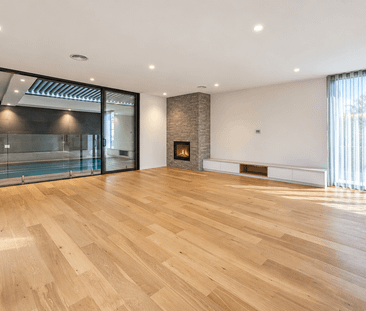 Architectural Luxury with an Indoor Pool in the Heart of Newtown - Photo 4