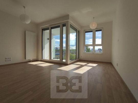 Pronájem bytu 1+kk 37 m2 - Fotografie 1